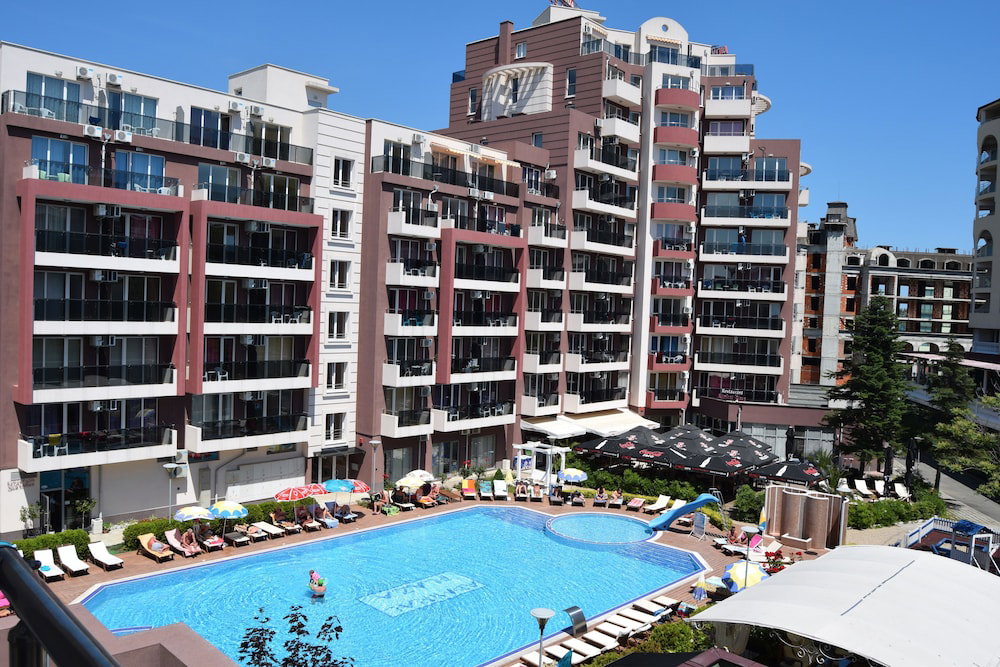 Hotel Admiral Plaza Apartments
