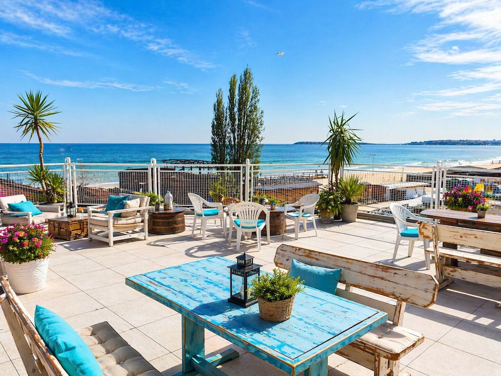 Hotel Largo Beach Hotel