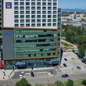 Hotel Novotel Sofia cazare Sofia