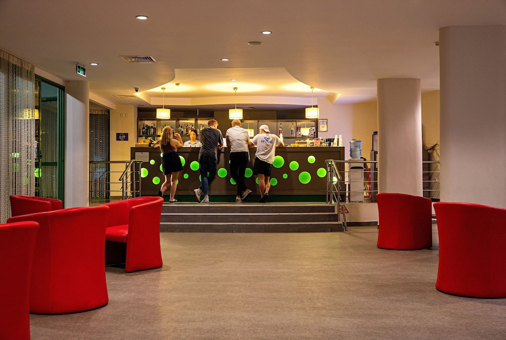 Mpm Kalina Garden Hotel