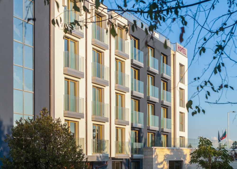 Hotel Amiral Hotel