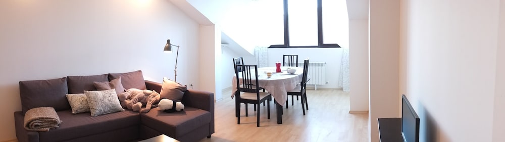 Hotel Mtn View Ski Apt - Sleeps4, Petok, 5 Min Ski Lift