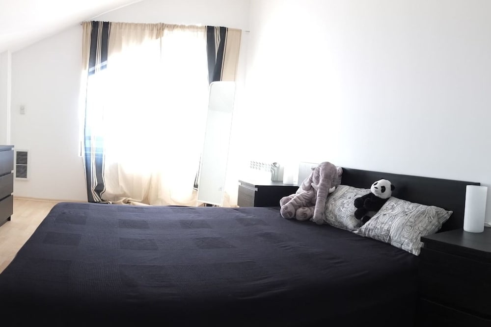 Mtn View Ski Apt - Sleeps4, Petok, 5 Min Ski Lift