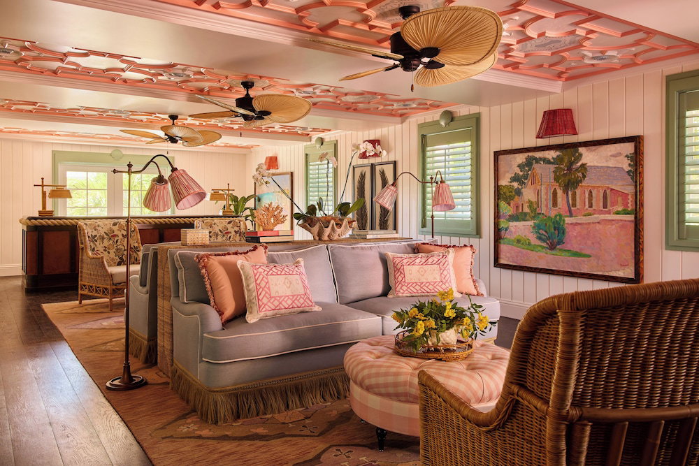 Hotel Coral Sands Inn & Cottages