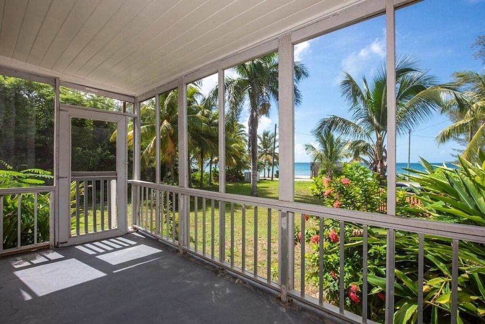 Hotel Winfield Manor 3 Bedroom Home
