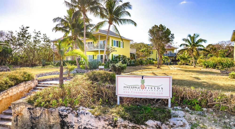 Hotel Pineapple Fields Boutique Condo Hotel