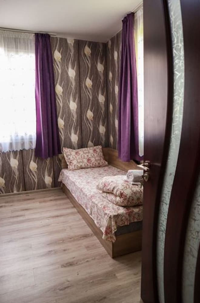 Hotel Cosy Bungalow For 2 Or 3 Persons