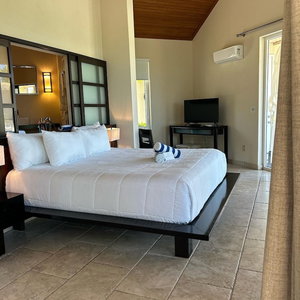 Hotel Sky Beach Club Bungalow 3 Steps From Beach W/ Club, Pool 1 Bedroom Bungalow cazare Governor's Harbour