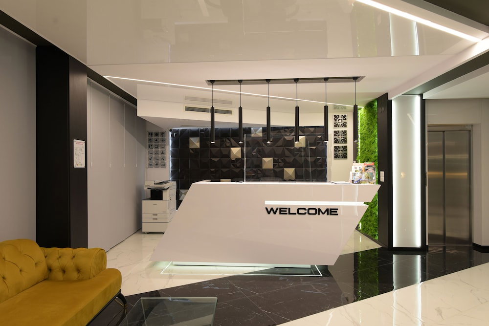 Family Hotel Business Club