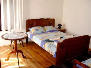 Hotel Grandpa House cazare Elena