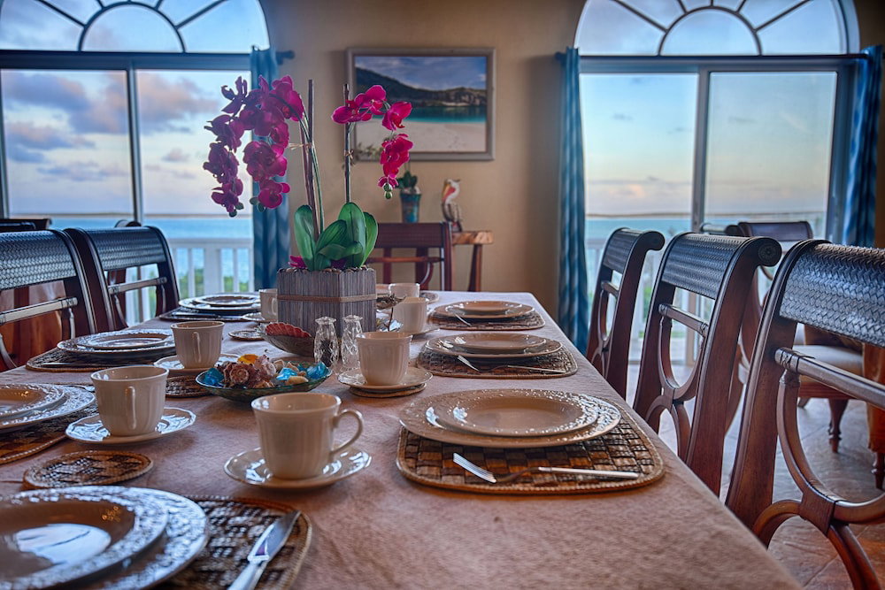 Hotel Gems At Paradise Beach Hotel