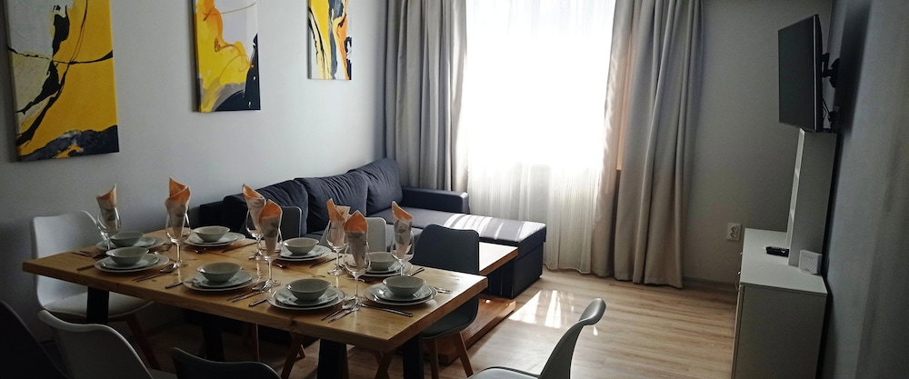 Hotel Sea Holisays -4 Rooms Apartment, Burgas, Bulgaria