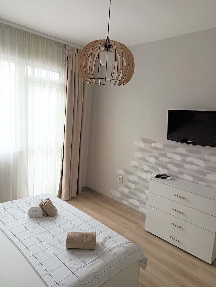Sea Holisays -4 Rooms Apartment, Burgas, Bulgaria