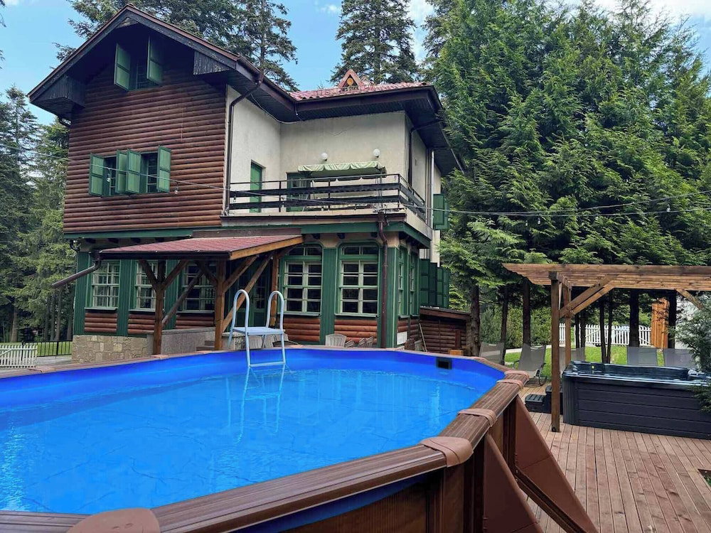 Hotel Villa Adis Borovets Mountain & Luxury