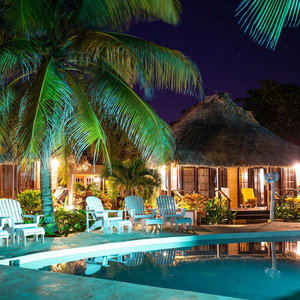 Hotel Portofino Beach Resort cazare San Pedro