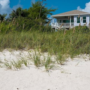 Hotel Lavender Beach House 2 Bedroom Home cazare Governor's Harbour
