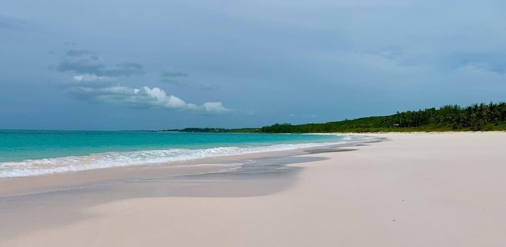 Hotel Cayo Loco Studio - Cayo Loco Pink Sand Beachview Studio Villa 1 Bedroom Home