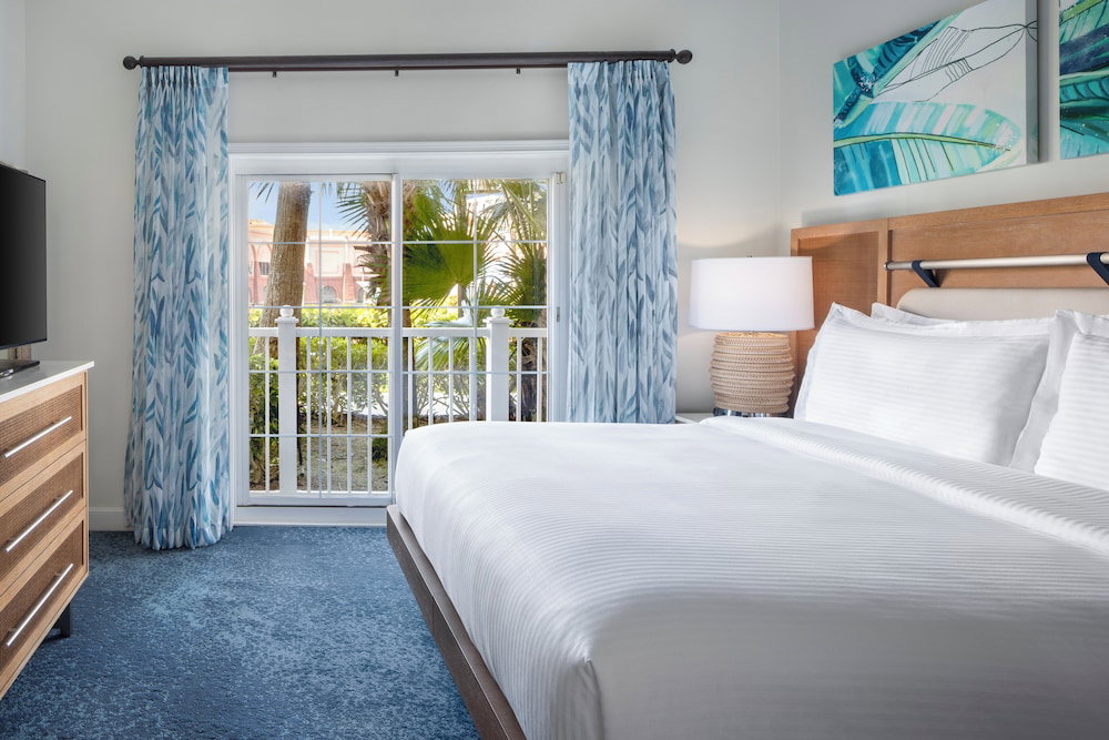 Harborside Resort & Vacation Rentals At Atlantis