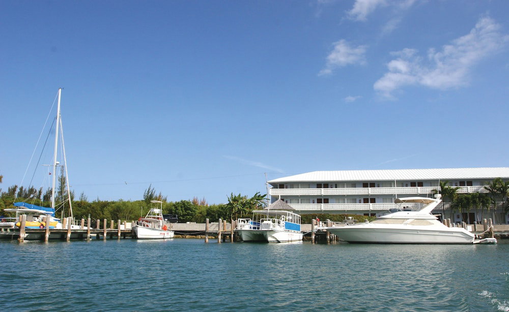 Hotel Flamingo Bay Hotel & Marina At Taino Beach