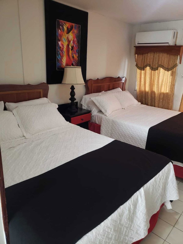 Hotel Hotel Spindrift & Golf Cart Rental