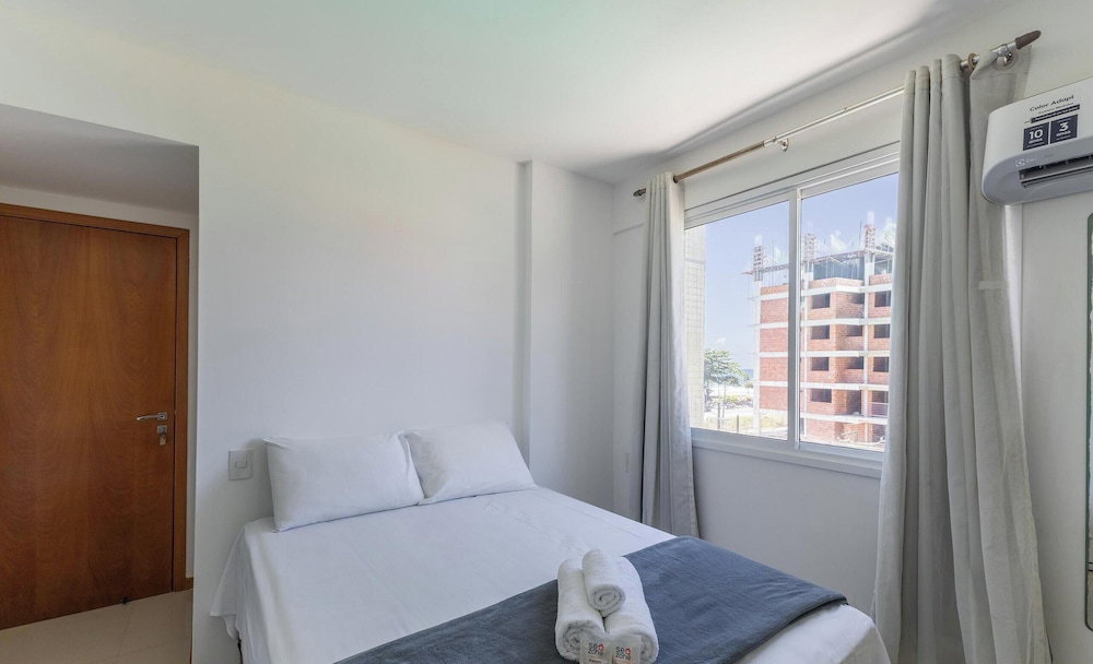 Hotel Condominium W/ Pool And Steps Fr/ The Beach - Srcs