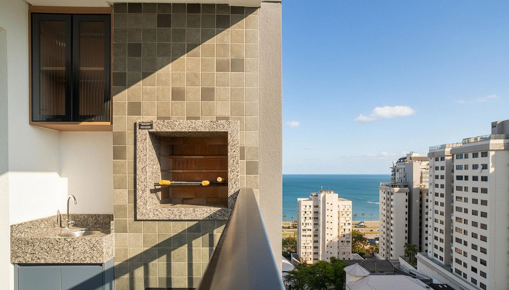 Hotel Apt W/ Balcony & Grill 350M From The Sea Vpd0701