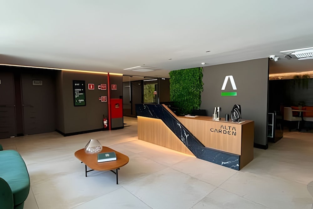 Hotel Alta Garden