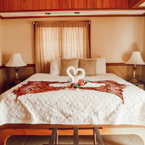 Hotel Embrace Resort cazare Black Point