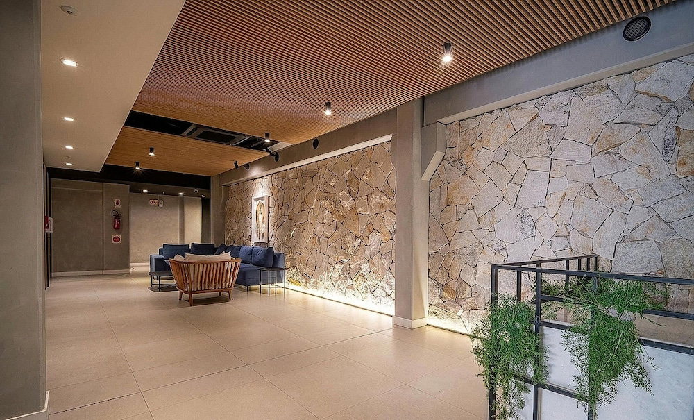 Hotel Oka Floripa