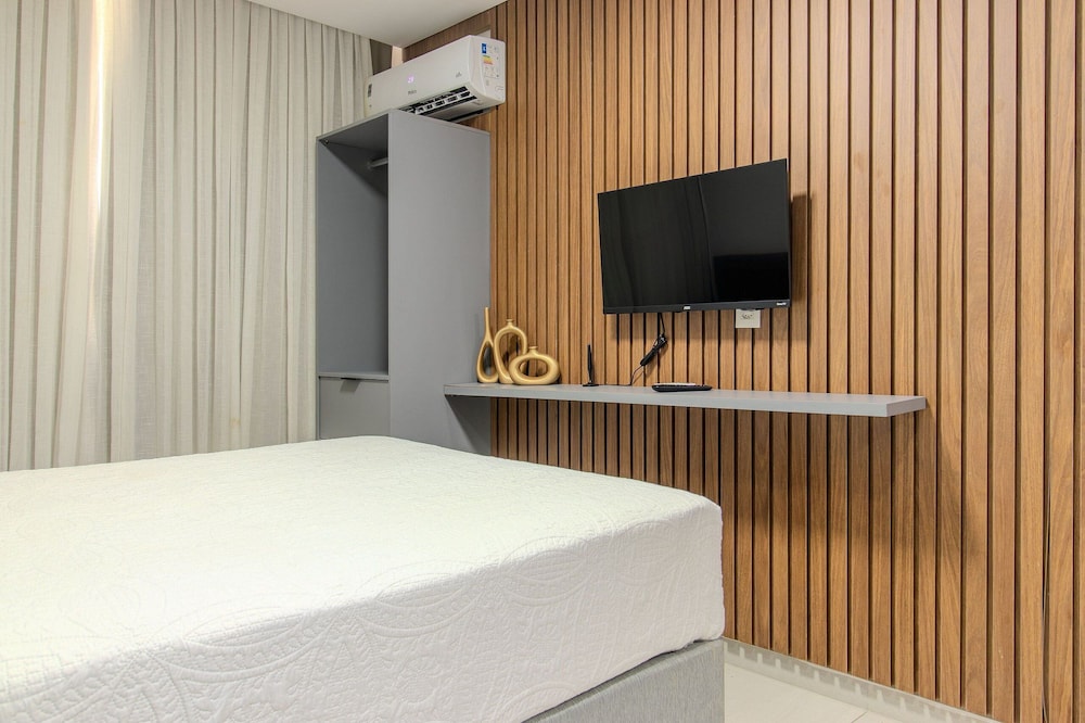 Hotel Breeze