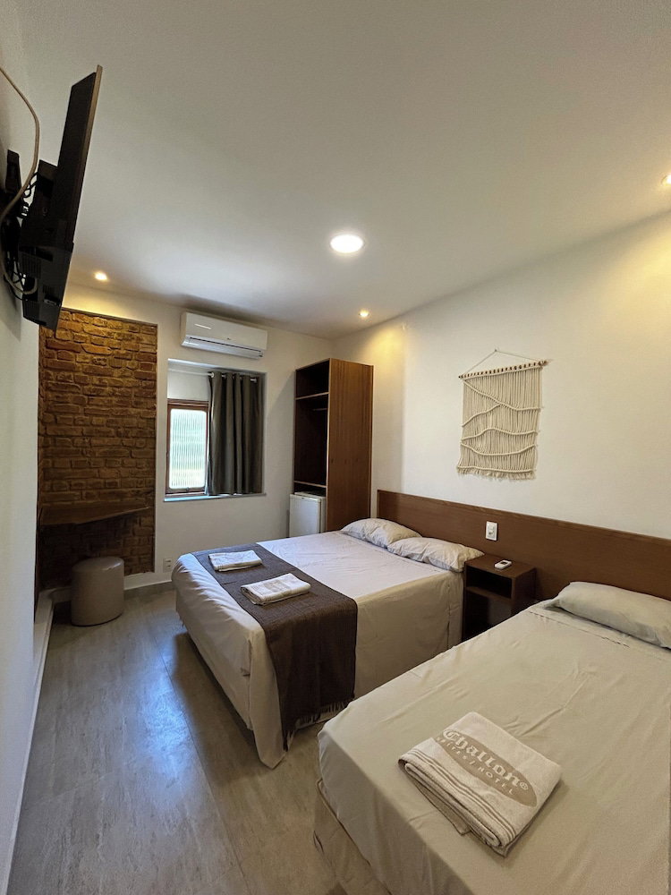 Hotel Suites497