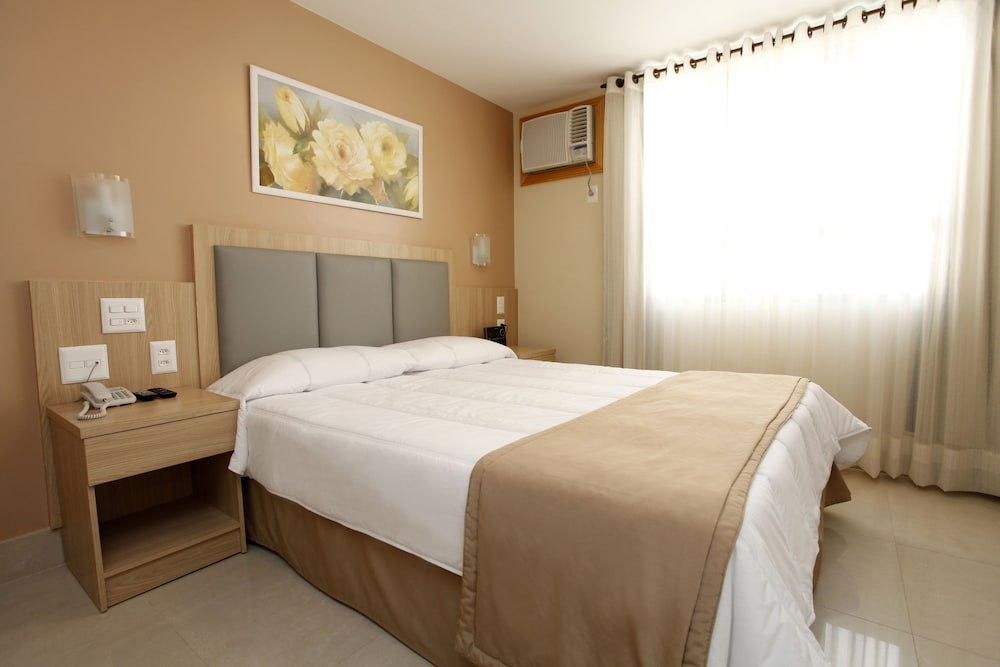 Hotel Elegance Praia Hotel