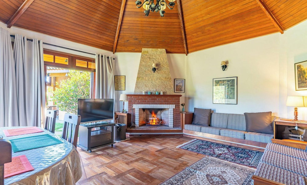 Hotel Home W/Fireplace In Campos Do Jordao Mcd002