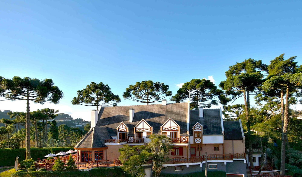 Hotel Pousada Campos De Provence