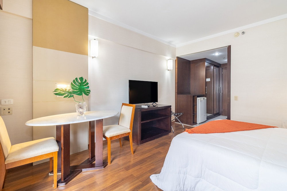 Hotel Leoncio 706 In S O Paulo