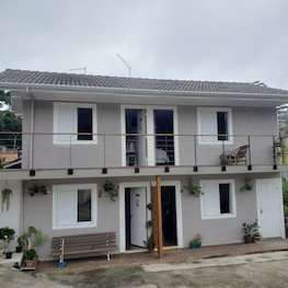 Hotel Suites Bela João E Maria cazare Campos do Jordao