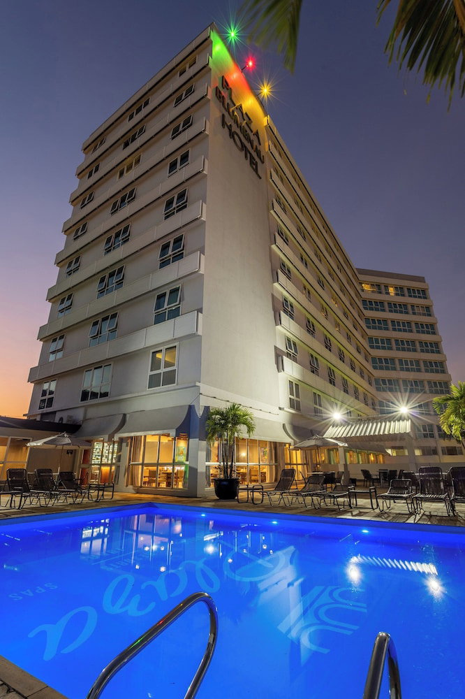 Hotel Plaza Blumenau Hotel - Próximo Curt Hering, Via Gastronômica