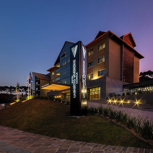 Hotel Laghetto Canela cazare Canela