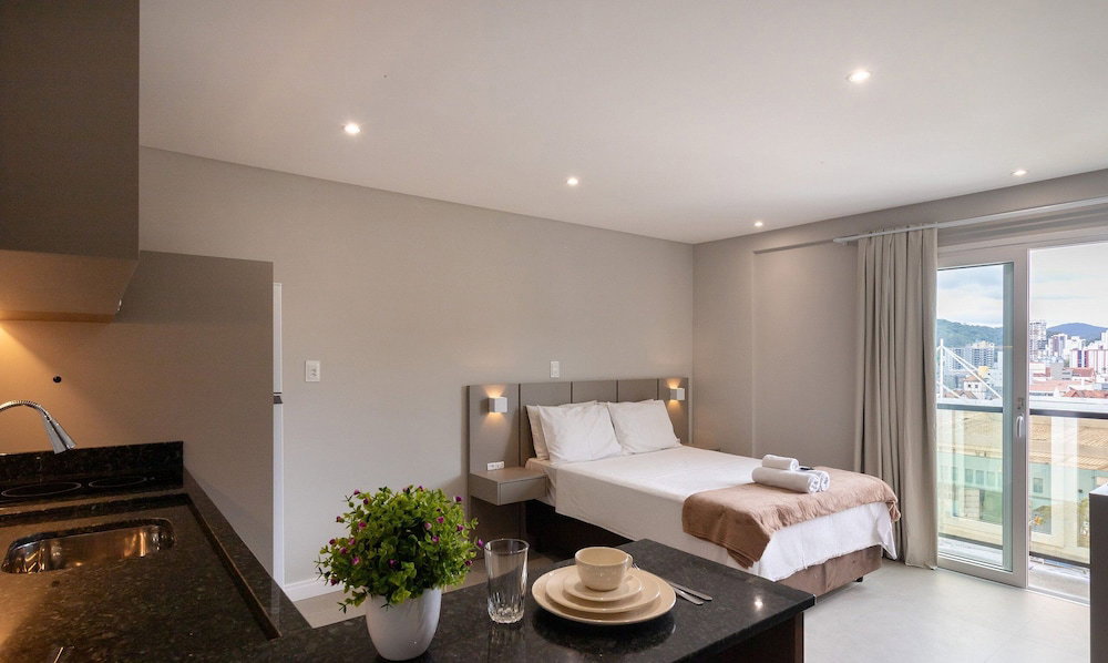Hotel Your Exclusive Stay In Blumenau, 350M From Vila Germanica - Ocns