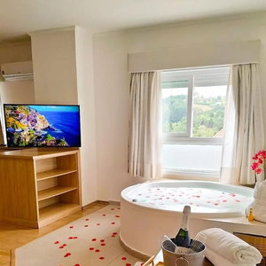 Hotel Pousada Itália Moderna cazare Silva Jardim