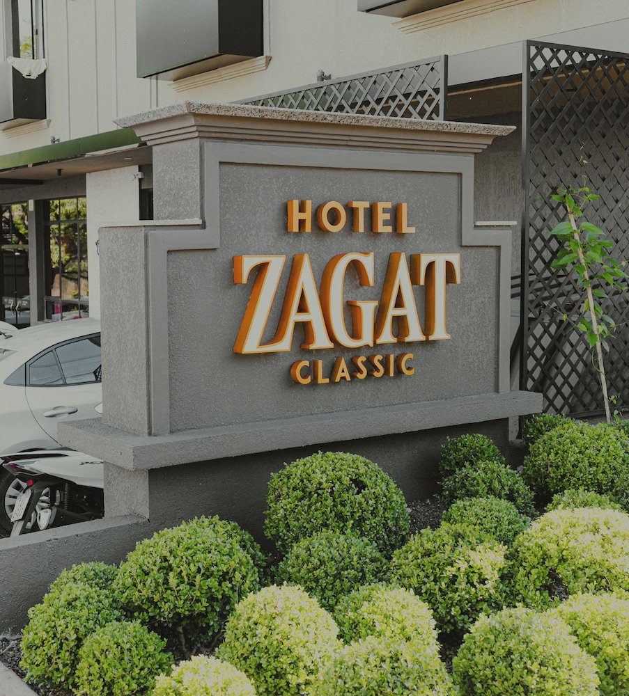 Hotel Zagat Classic