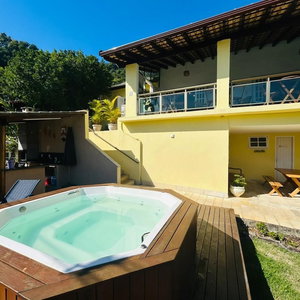 Hotel Casa Amarela cazare Angra dos Reis