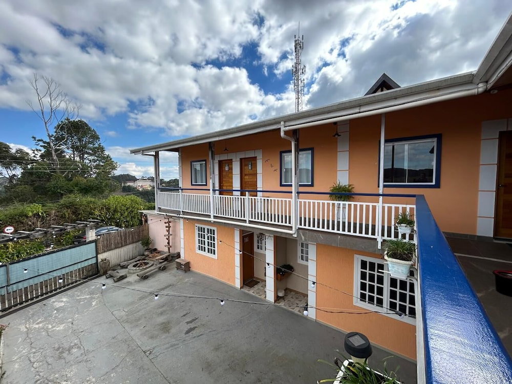 Hotel Skyblue Guesthouse By Concavus