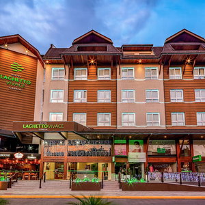 Hotel Laghetto Vivace cazare Canela