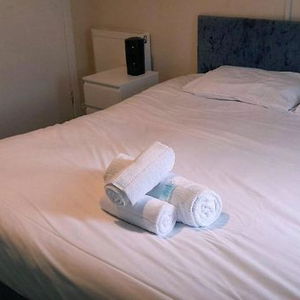 Hotel Irvine Riverside Guesthouse By Payman Club cazare Irvine