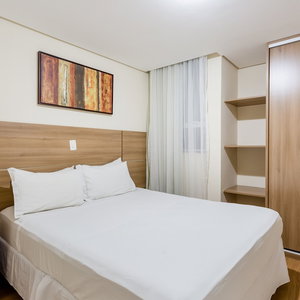 Hotel Victory Suites cazare Jucas