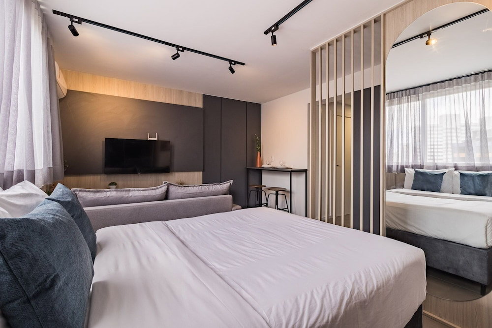 Hotel Duque By My Way