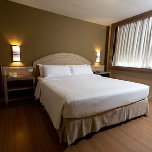 Hotel Master Porto Alegre Hotel - Av Carlos Gomes, Proximo Consulado Americano cazare Porto Alegre