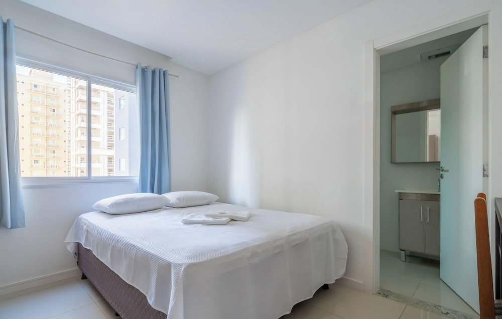 Hotel 3Br Apt W/ Bbq, 500M From Beach Itapema Esm602