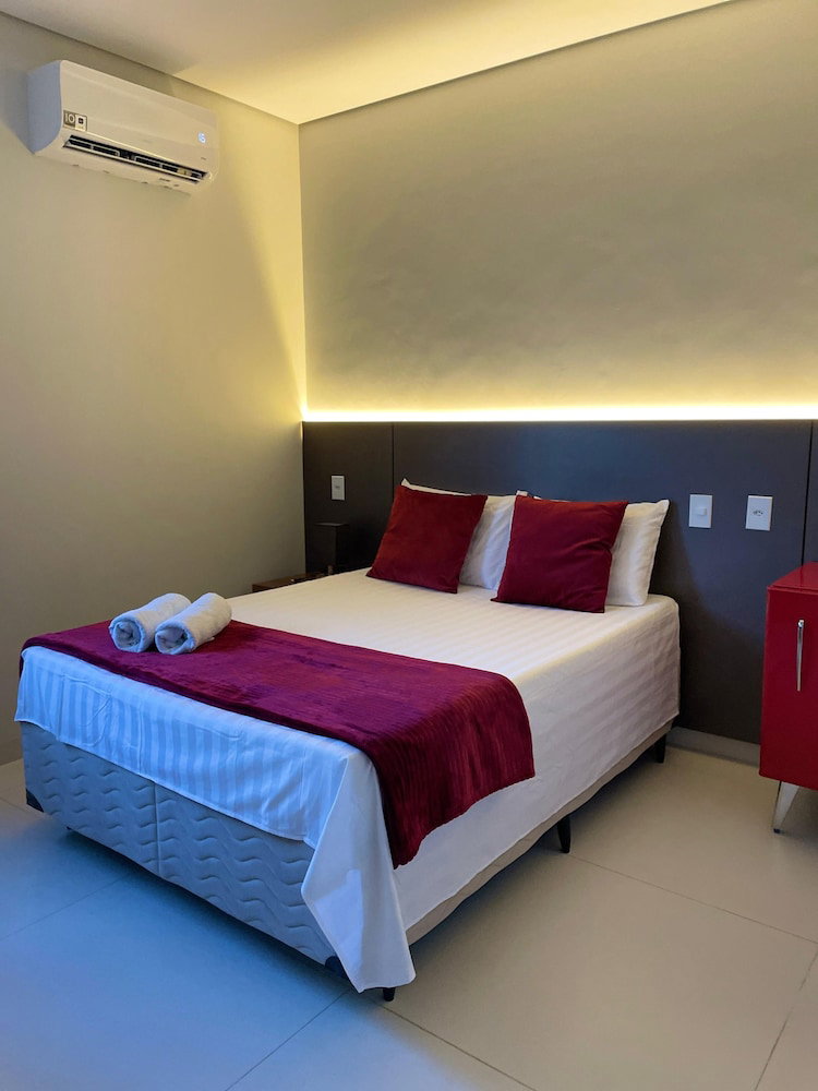 Hotel Cubo Hotel